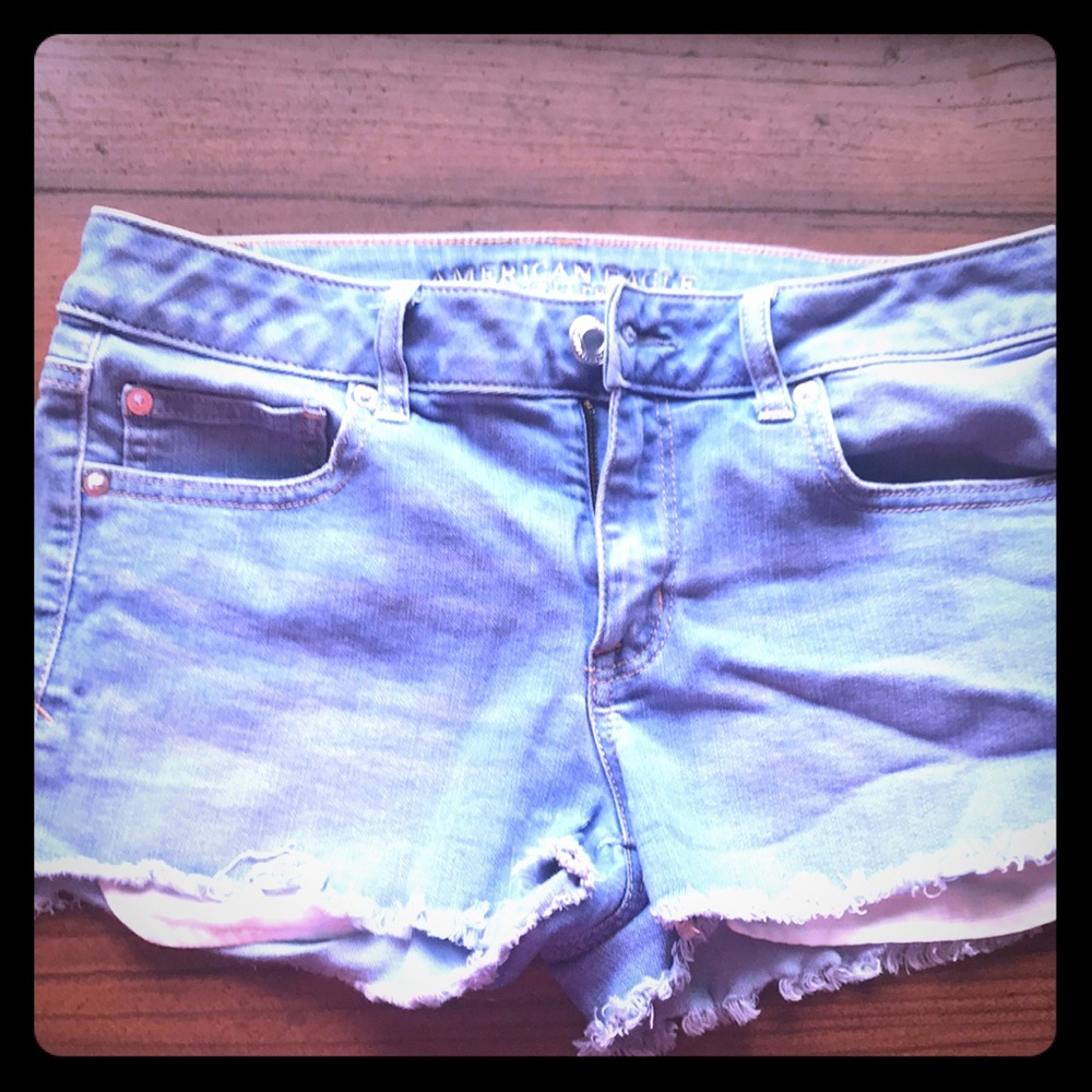 EUC AEO Super stretch shortie size 10